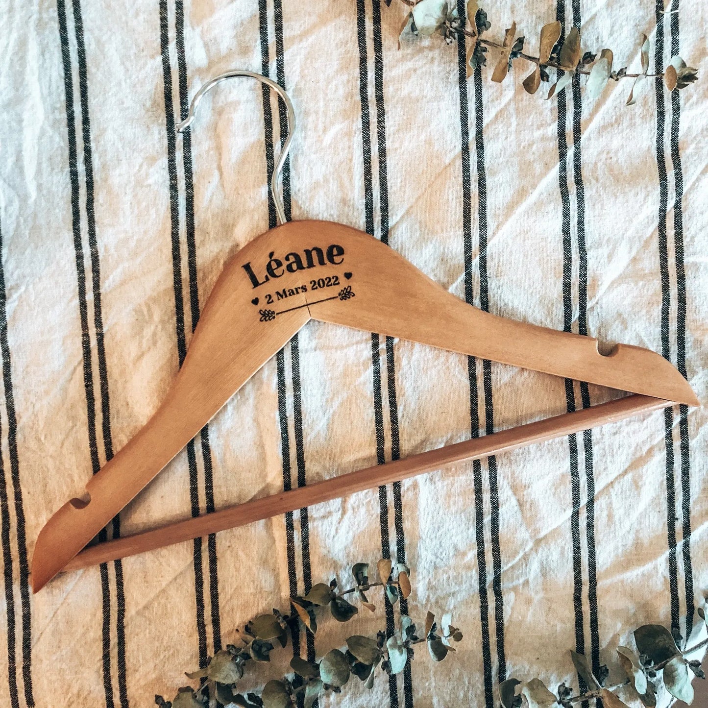 Cintre personnalisé enfant Lespimpeurs