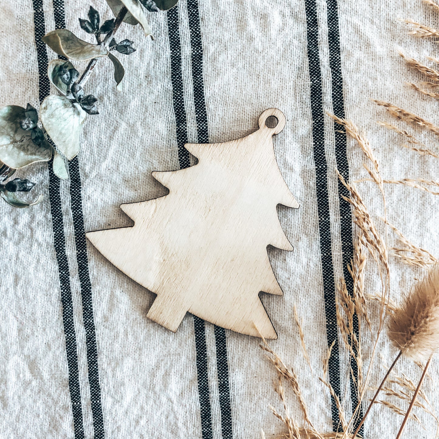 Boule de Noël personnalisé en bois Lespimpeurs