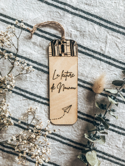 Marque page personnalisé Lespimpeurs Les pimpeurs cadeau nounou grand pere mere marque page bois personnalisé